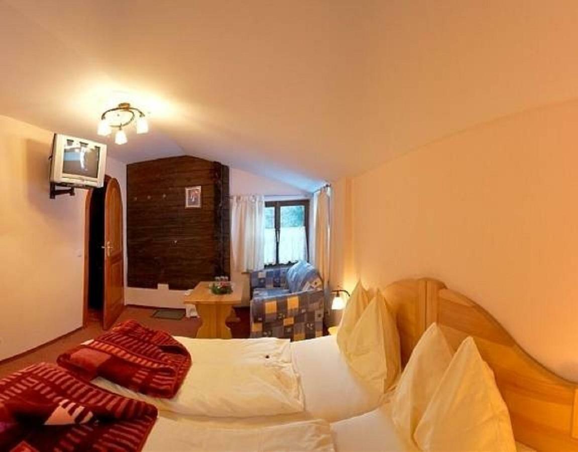 Hotel Hutmannshaus Kremsbrucke Luaran gambar