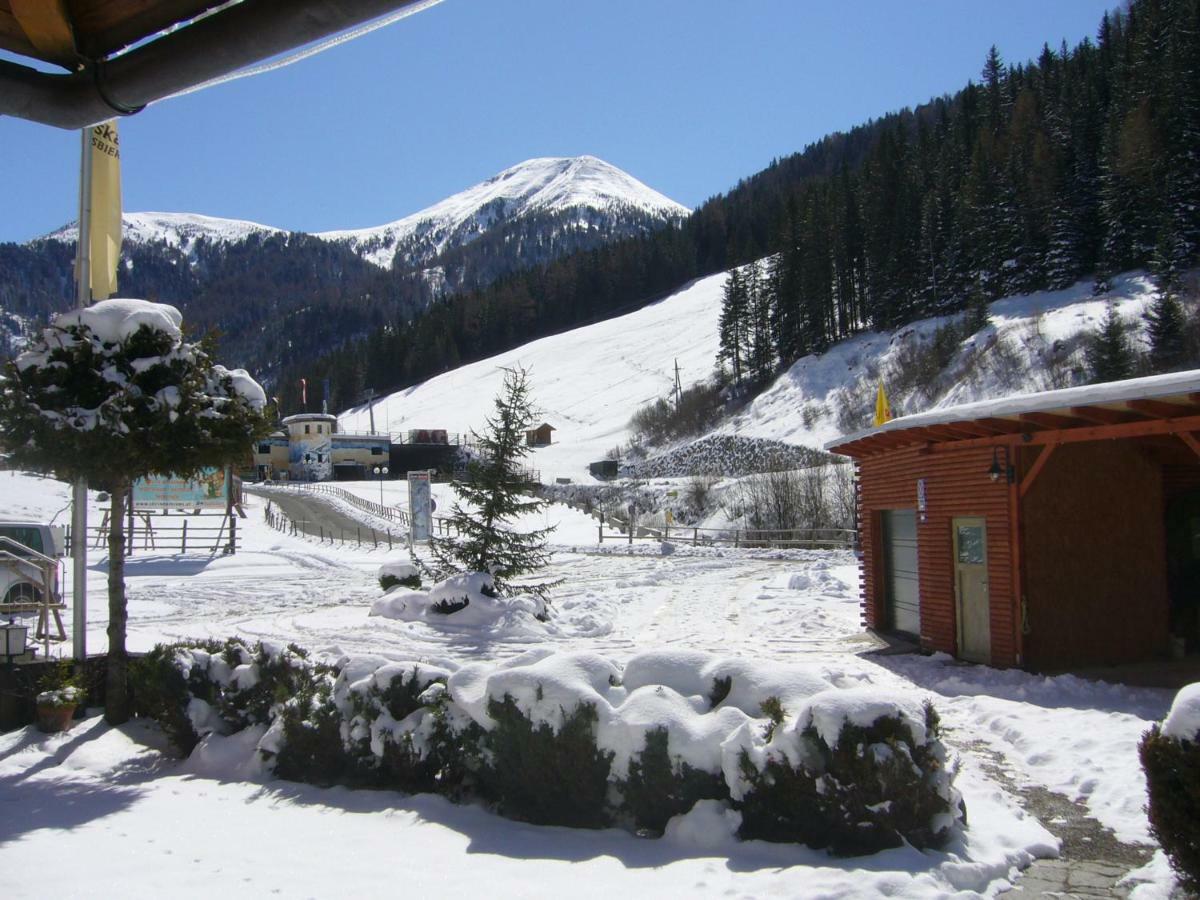 Hotel Hutmannshaus Kremsbrucke Luaran gambar